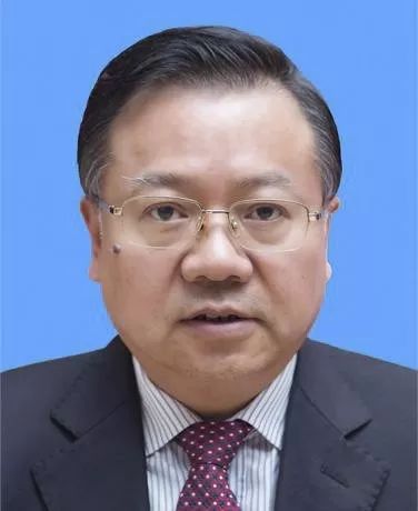 中纪委周末打虎!3名官员同日落马