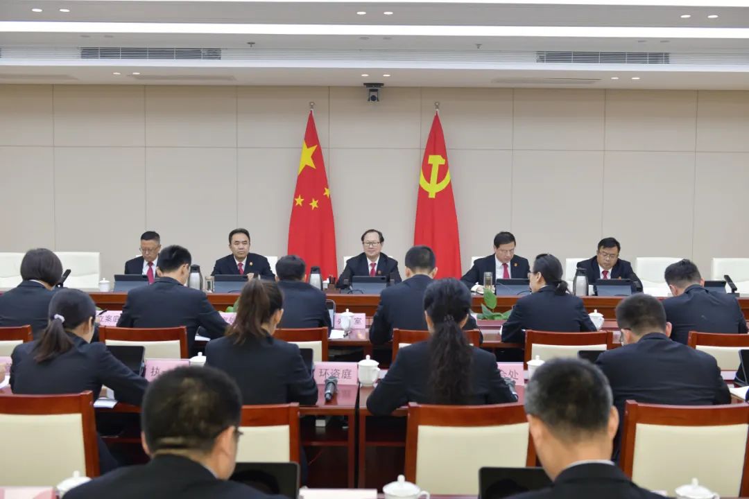 陕西高院召开法官干警座谈会