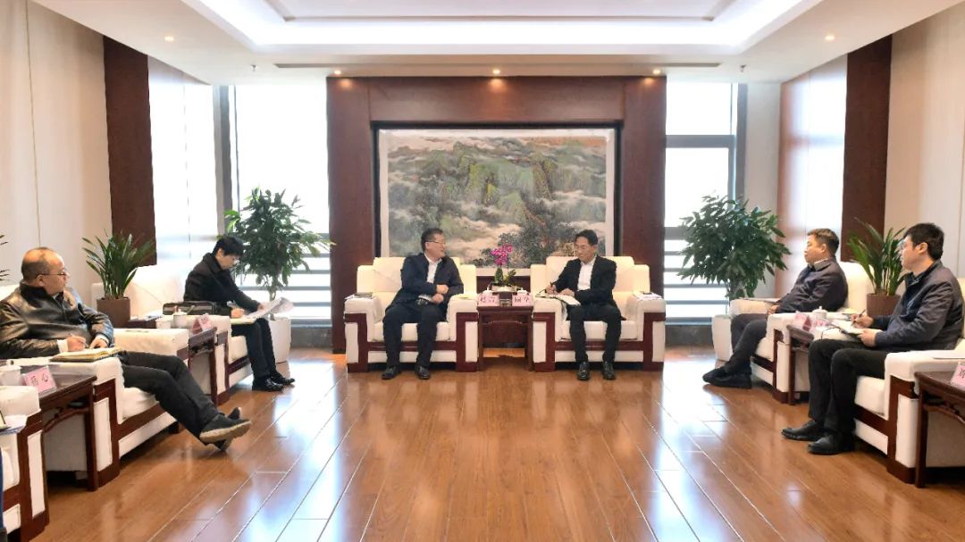 西安中院党组书记、院长赵雷到西咸新区调研